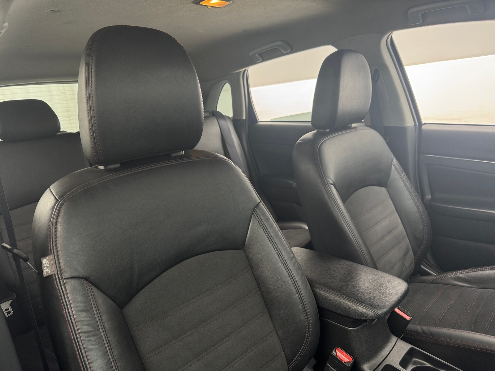 Thumbnail: 2023 Mitsubishi Outlander Sport - 2