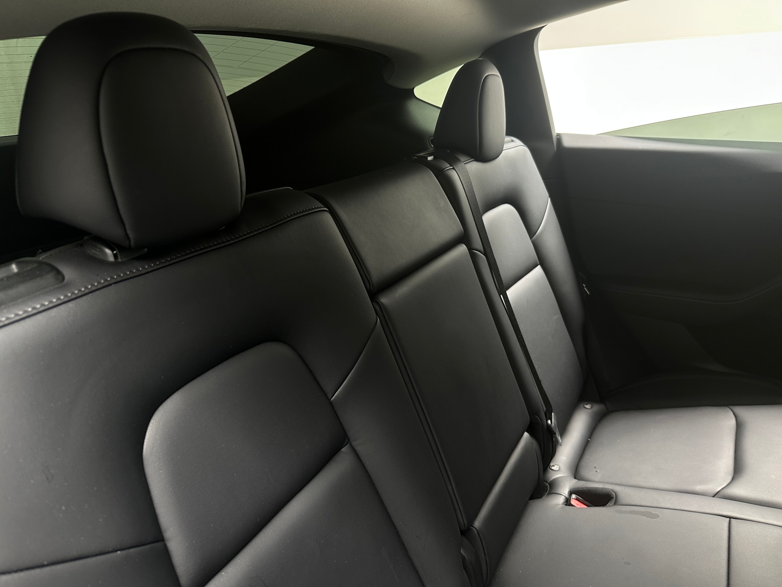 Thumbnail: 2022 Tesla Model Y - 5