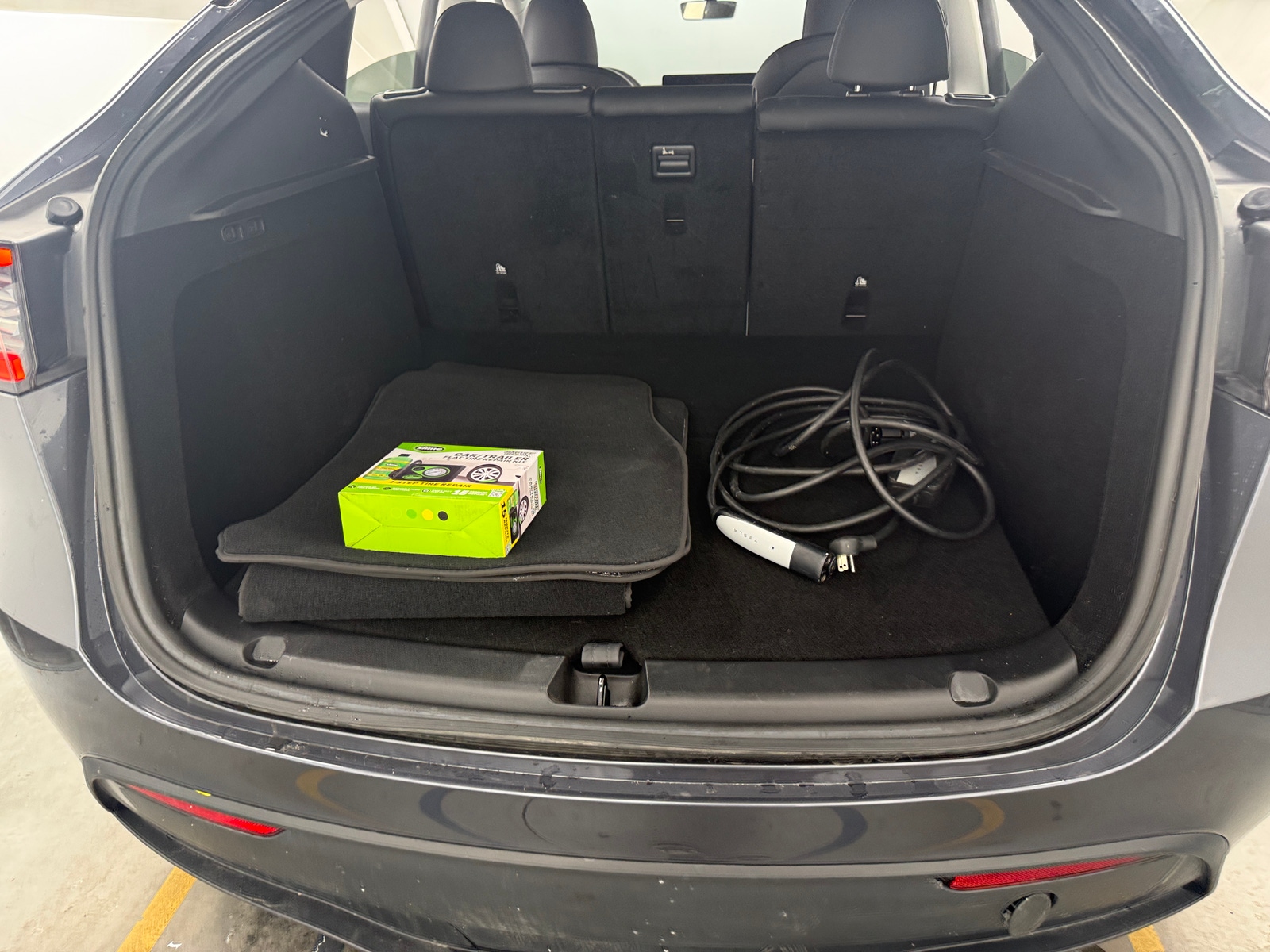 Thumbnail: 2023 Tesla Model Y - 6