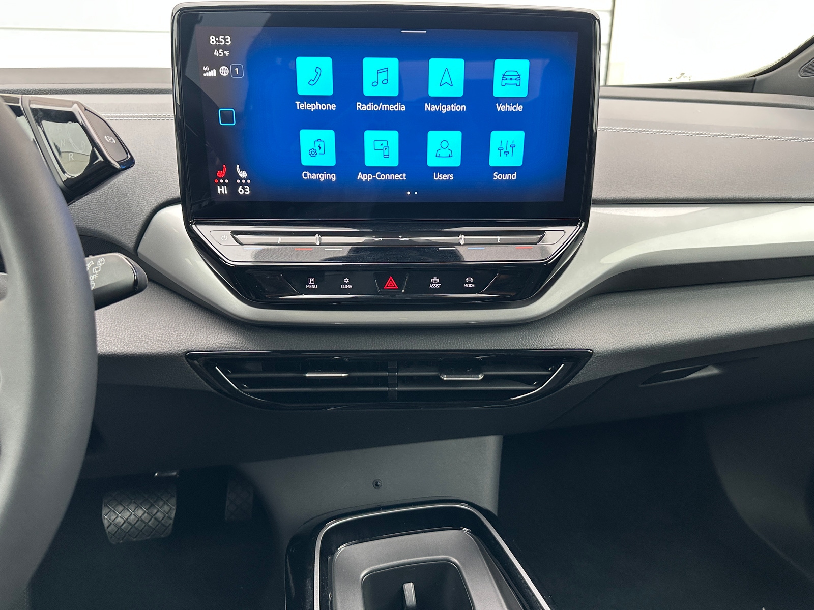 Thumbnail: 2023 Volkswagen ID.4 - 4