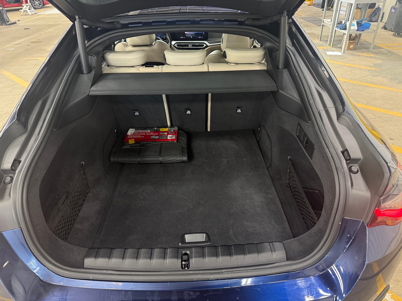 Thumbnail: 2023 BMW i4 - 4