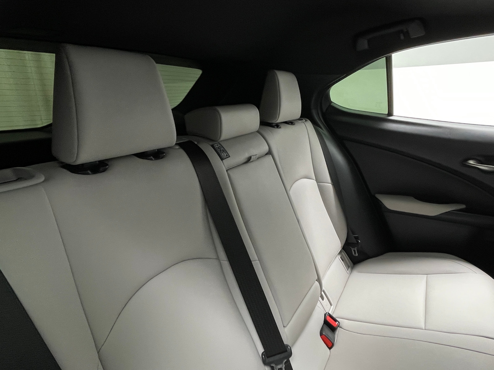 Thumbnail: 2021 Lexus UX - 5