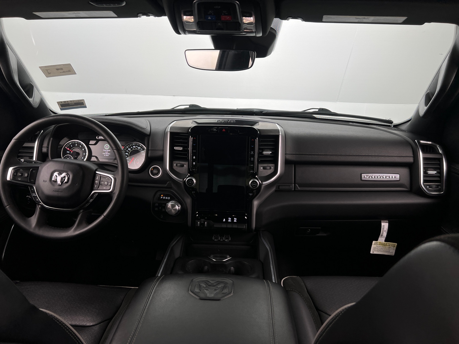 Thumbnail: 2025 RAM 1500 - 2