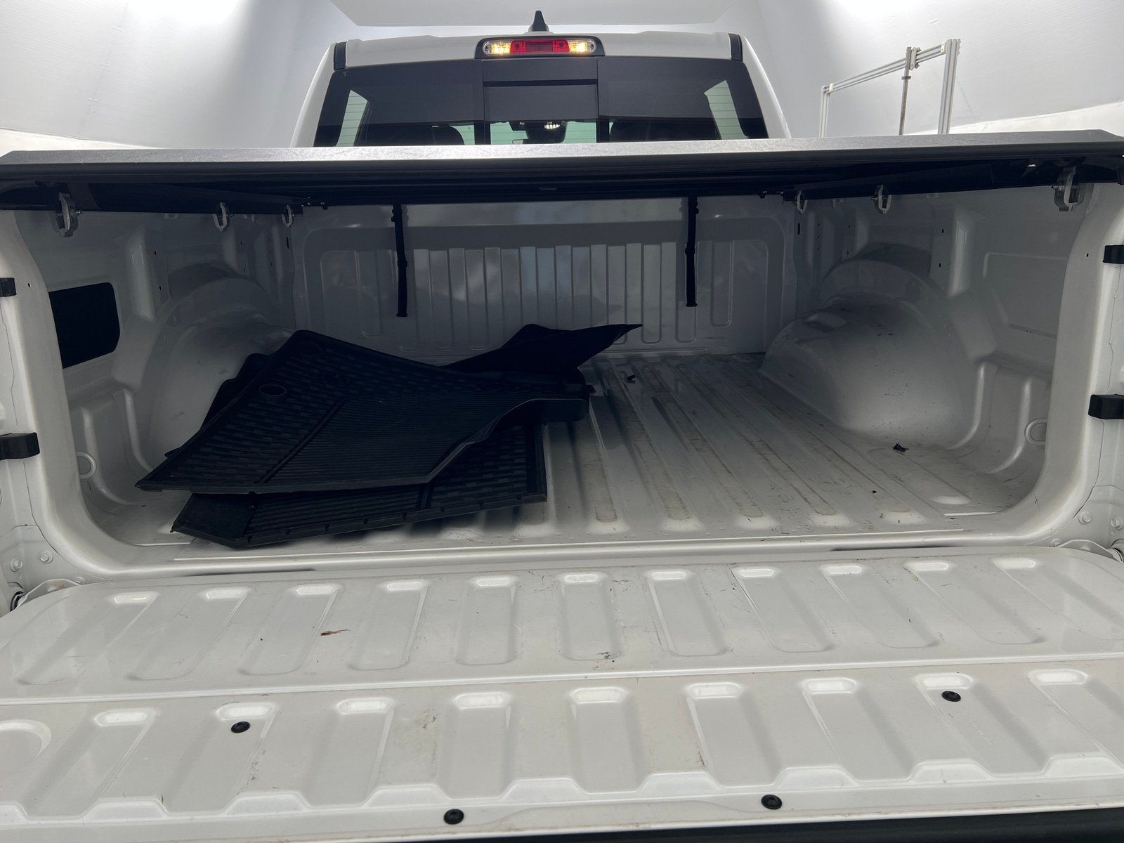 Thumbnail: 2025 RAM 1500 - 6