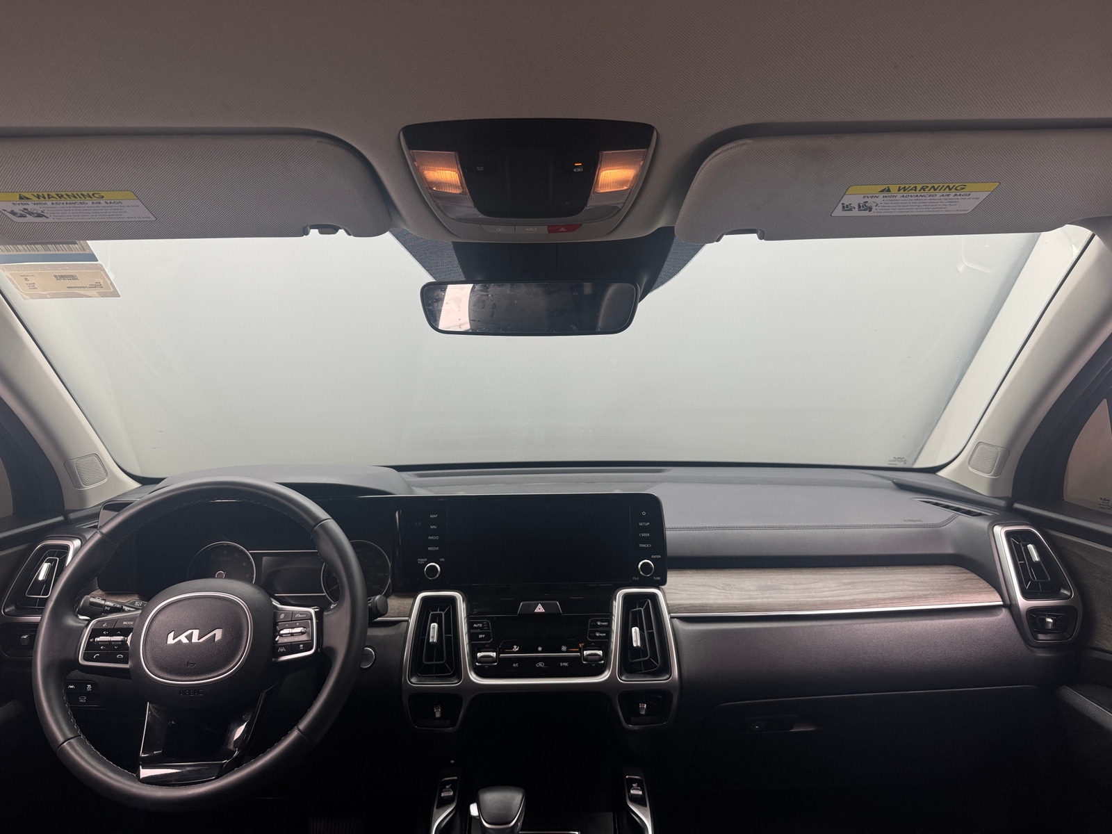 Thumbnail: 2023 Kia Sorento - 2