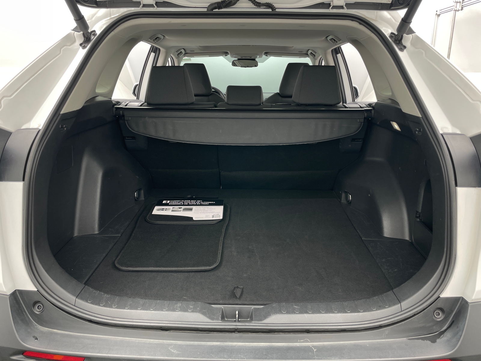 Thumbnail: 2025 Toyota RAV4 - 7