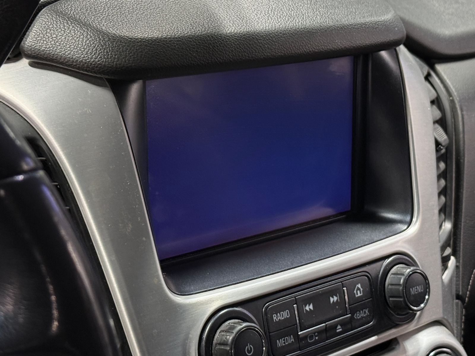 Thumbnail: 2018 GMC Yukon XL - 3