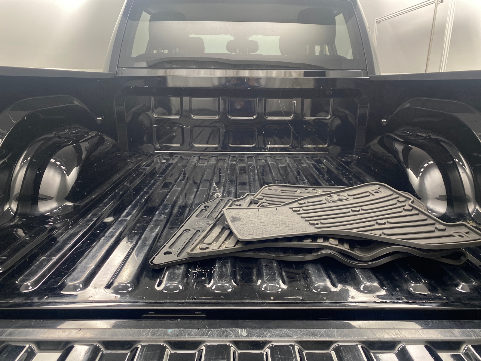 Thumbnail: 2024 RAM 1500 Classic - 7