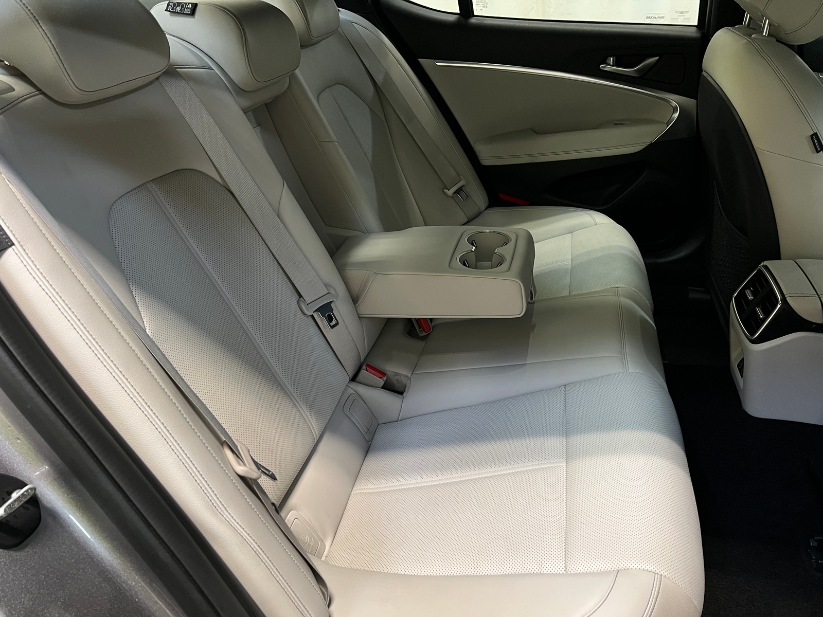 Thumbnail: 2025 Genesis G70 - 5