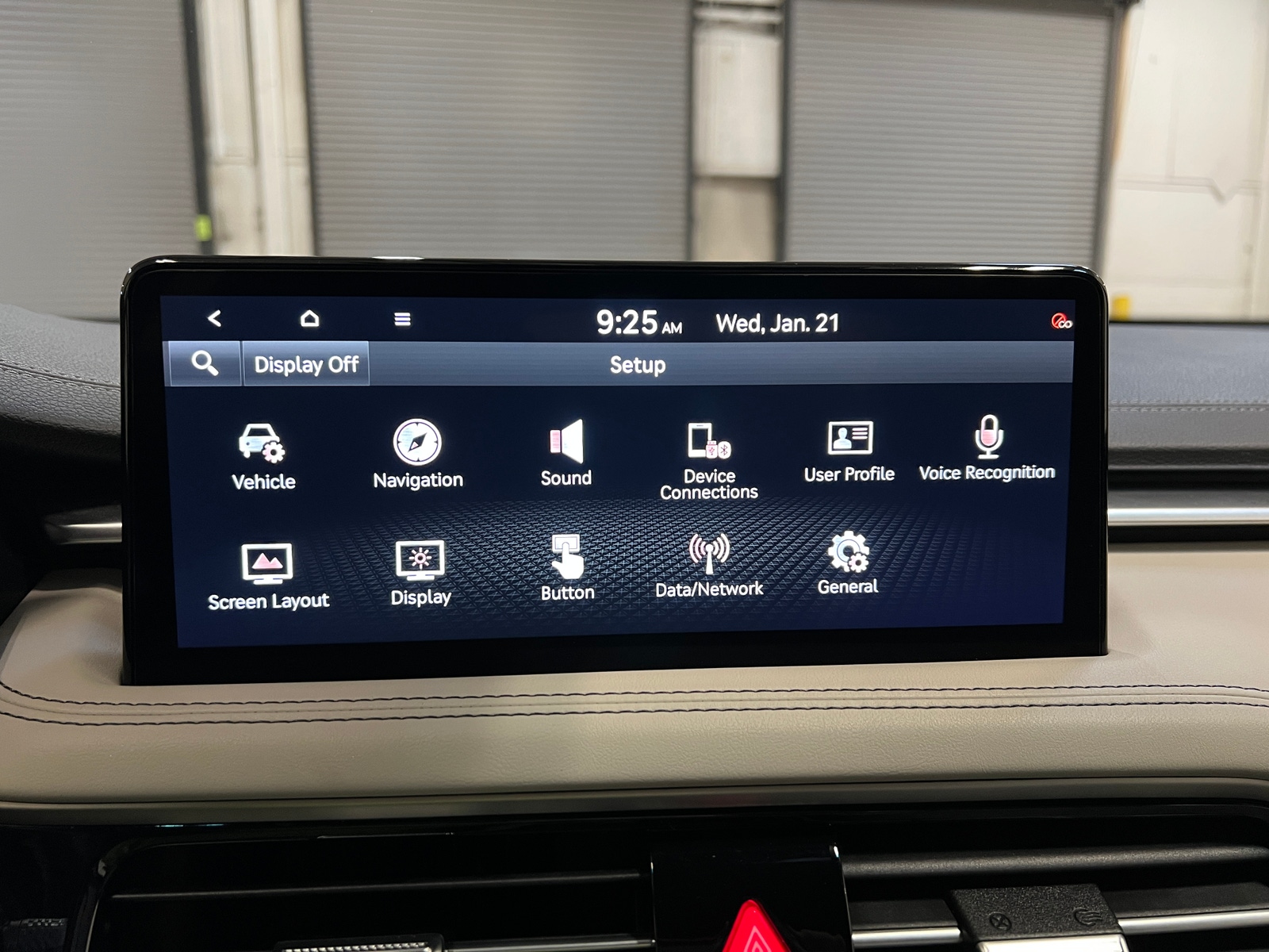 Thumbnail: 2025 Genesis G70 - 3