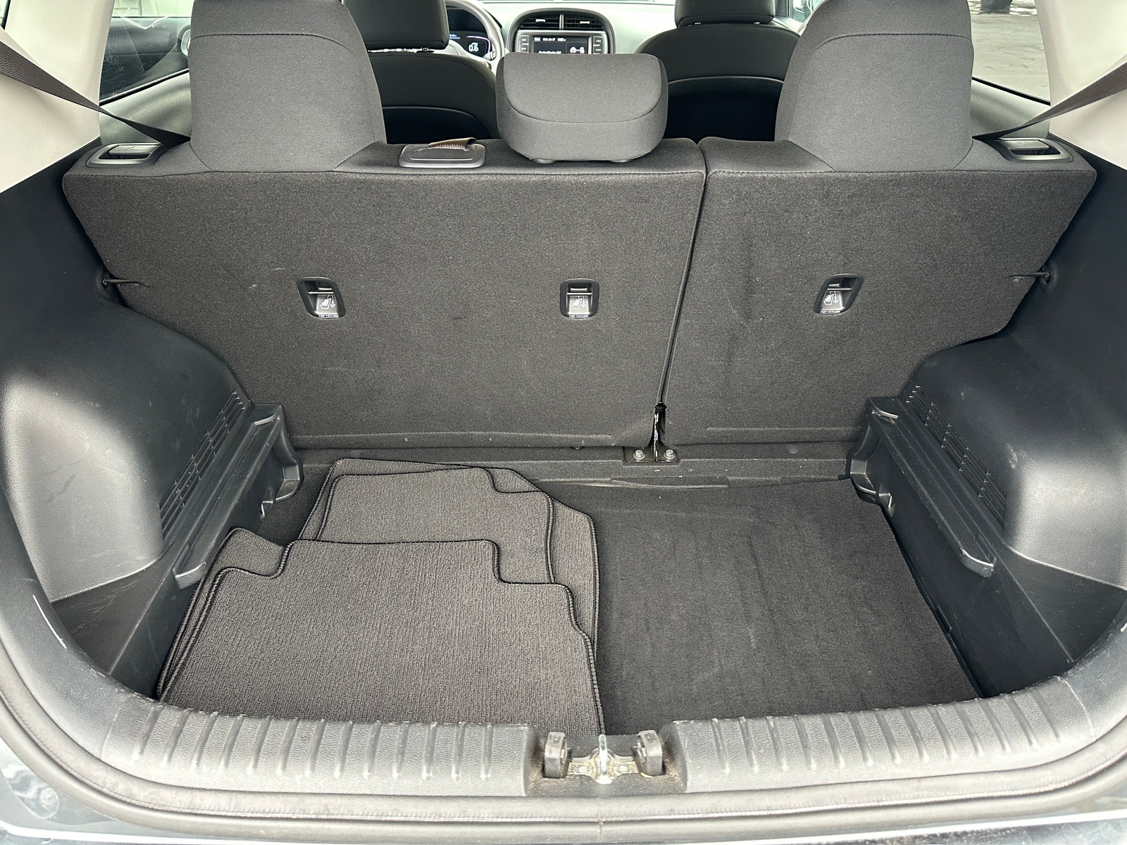 Thumbnail: 2024 Kia Soul - 7