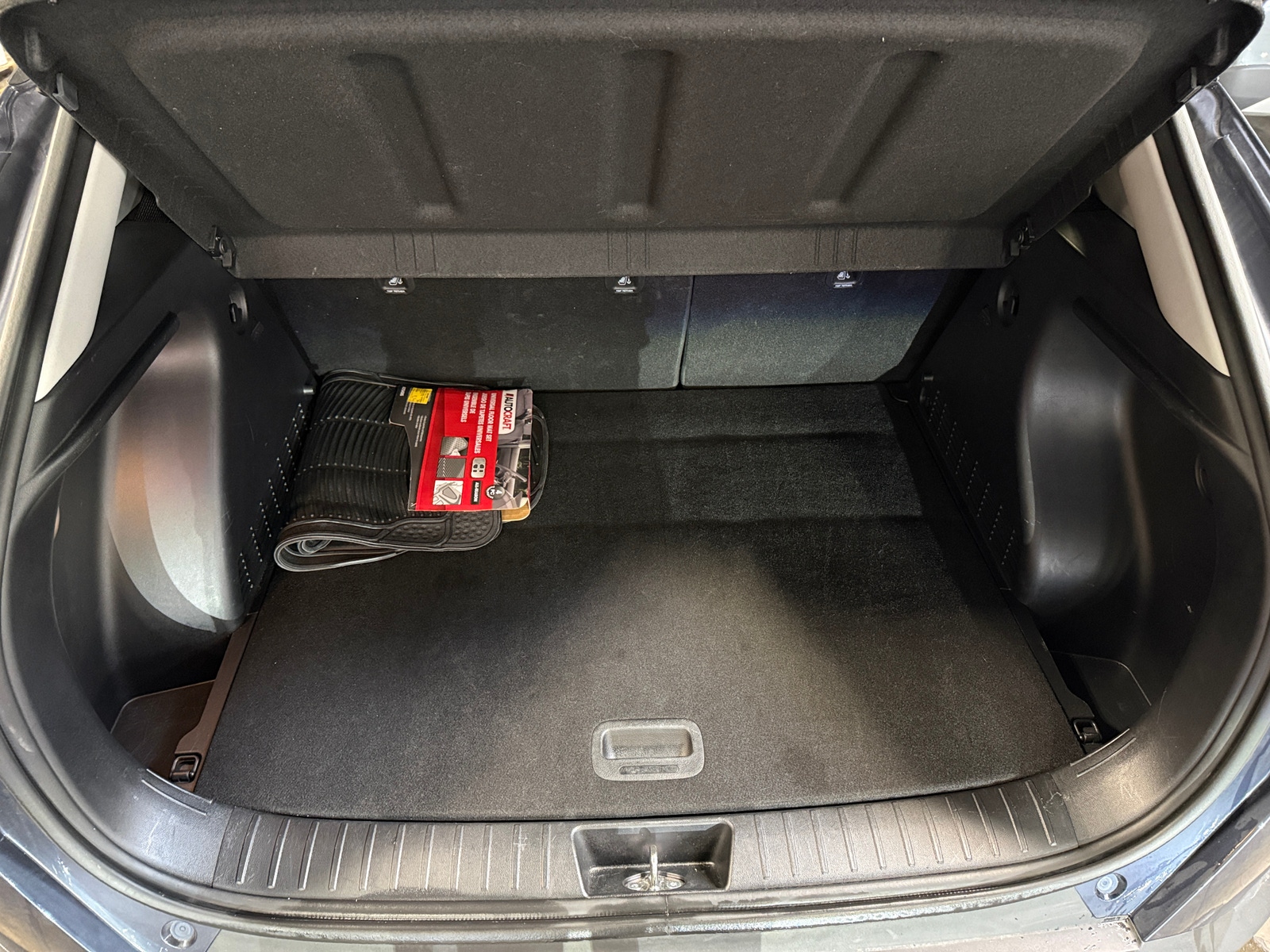 Thumbnail: 2025 Hyundai Kona - 7