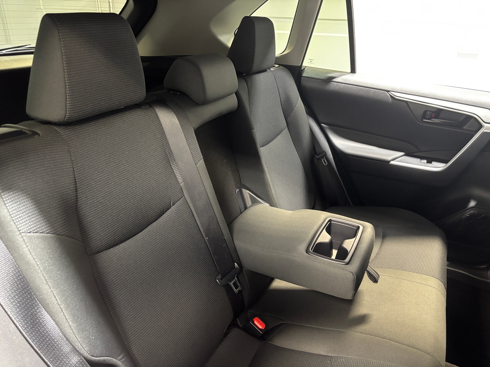 Thumbnail: 2025 Toyota RAV4 - 6