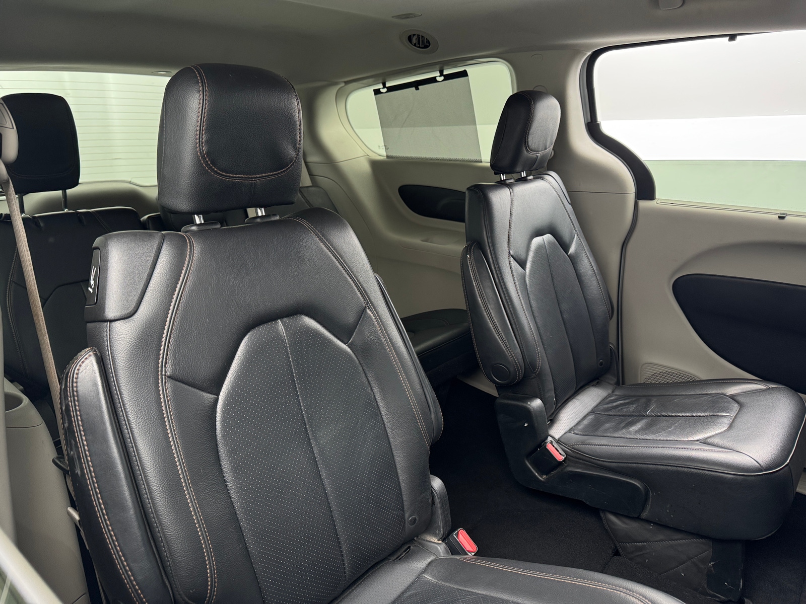 Thumbnail: 2020 Chrysler Pacifica - 5