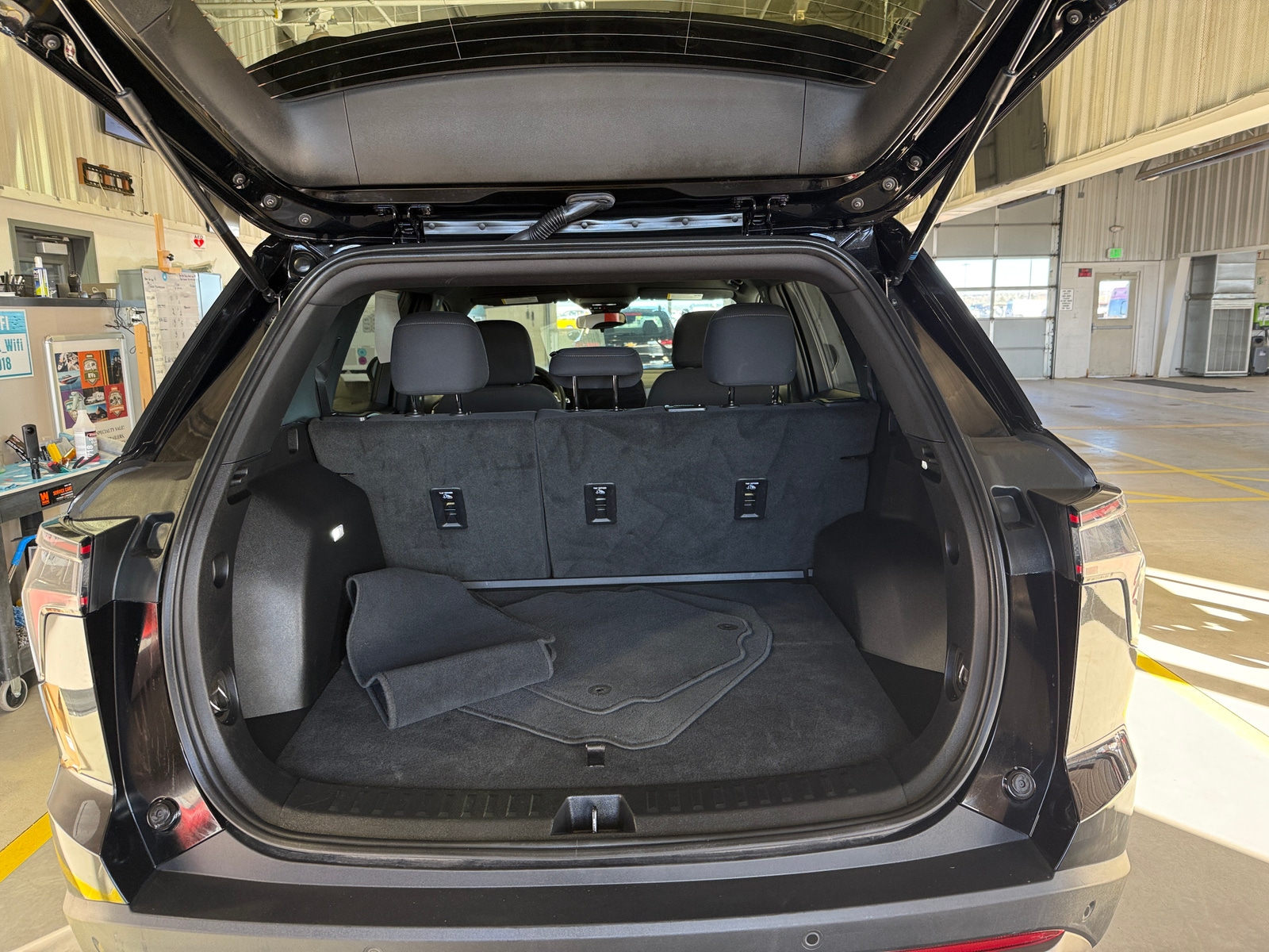 Thumbnail: 2025 Chevrolet Equinox - 7