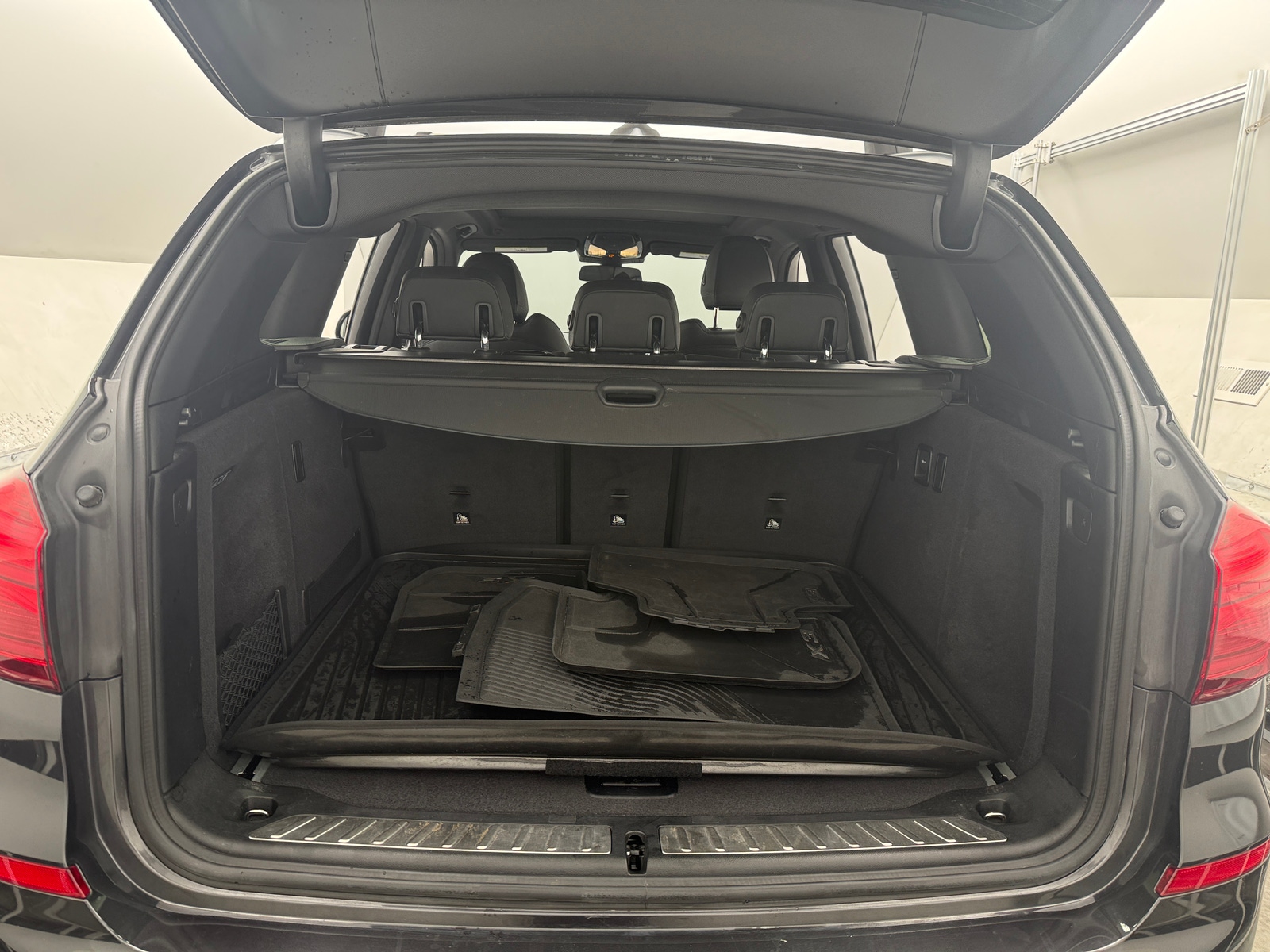 Thumbnail: 2019 BMW X3 - 6