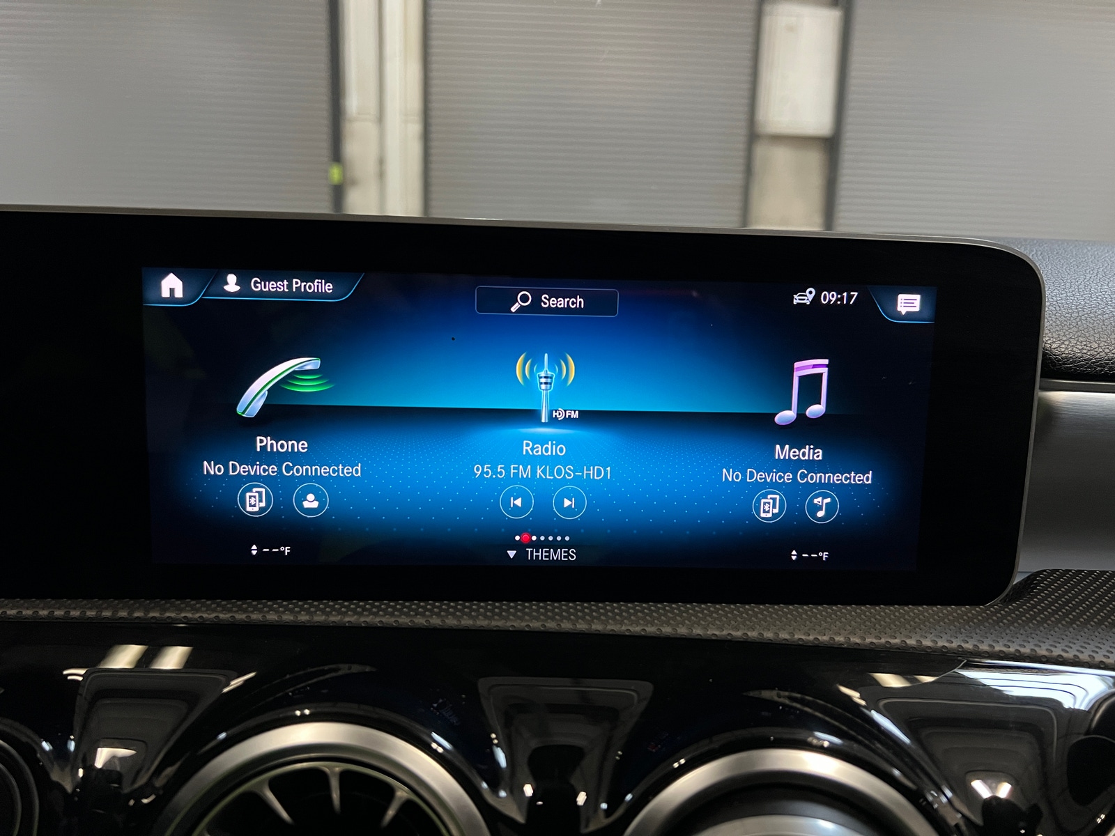 Thumbnail: 2020 Mercedes-Benz A-Class - 3