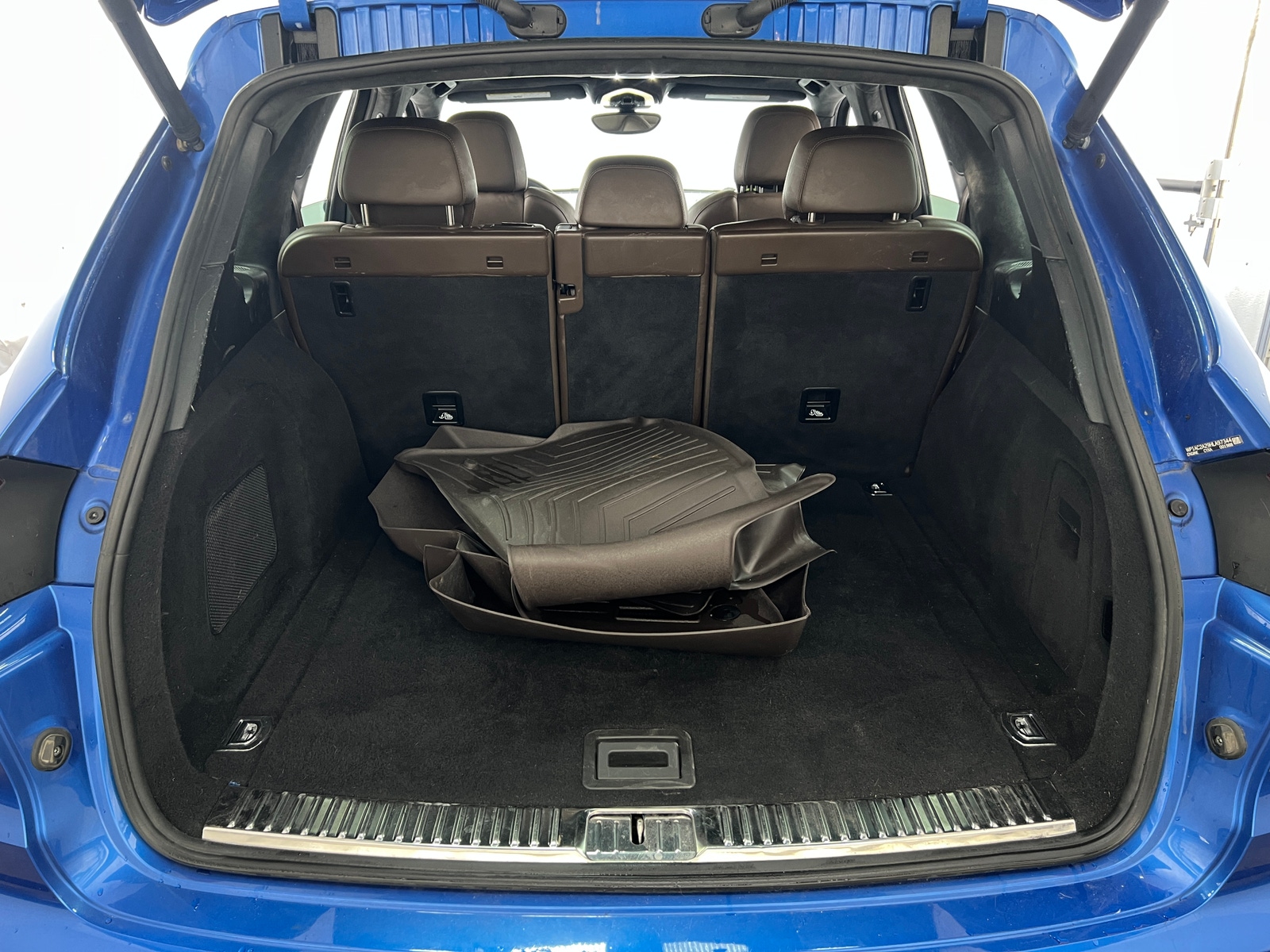 Thumbnail: 2017 Porsche Cayenne - 6