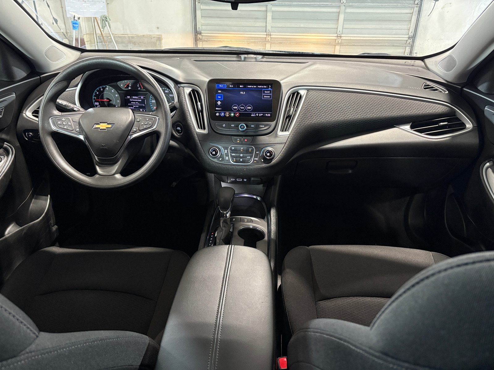 Thumbnail: 2024 Chevrolet Malibu - 3