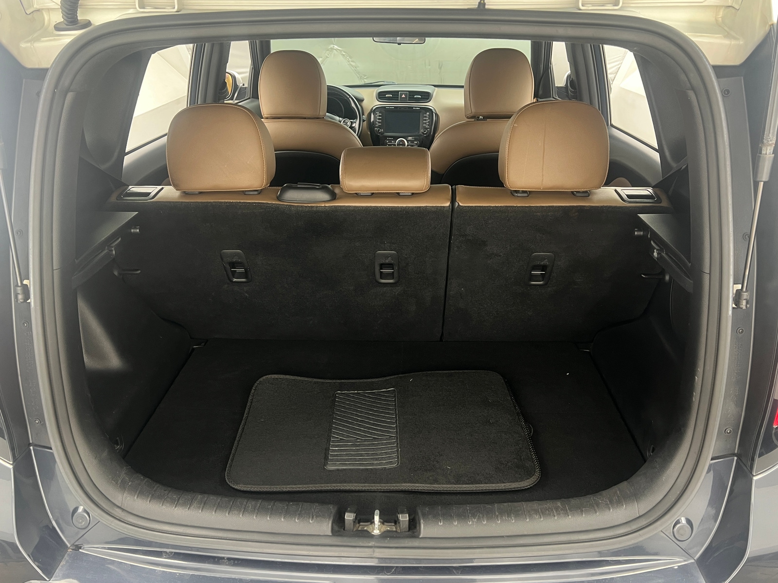 Thumbnail: 2016 Kia Soul - 7