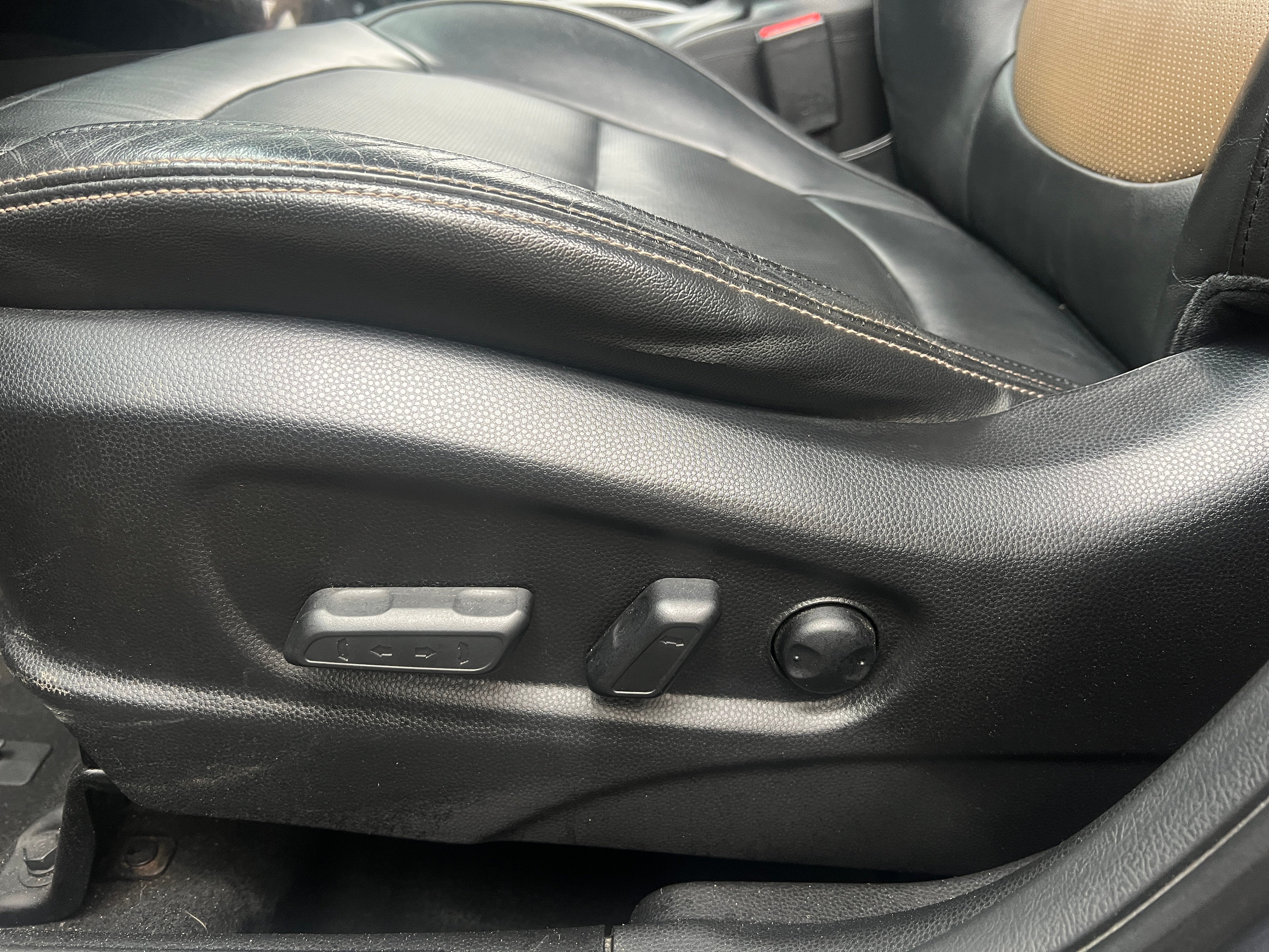 Used 2016 Kia Soul + with VIN KNDJP3A55G7276820 for sale in Pewaukee, WI