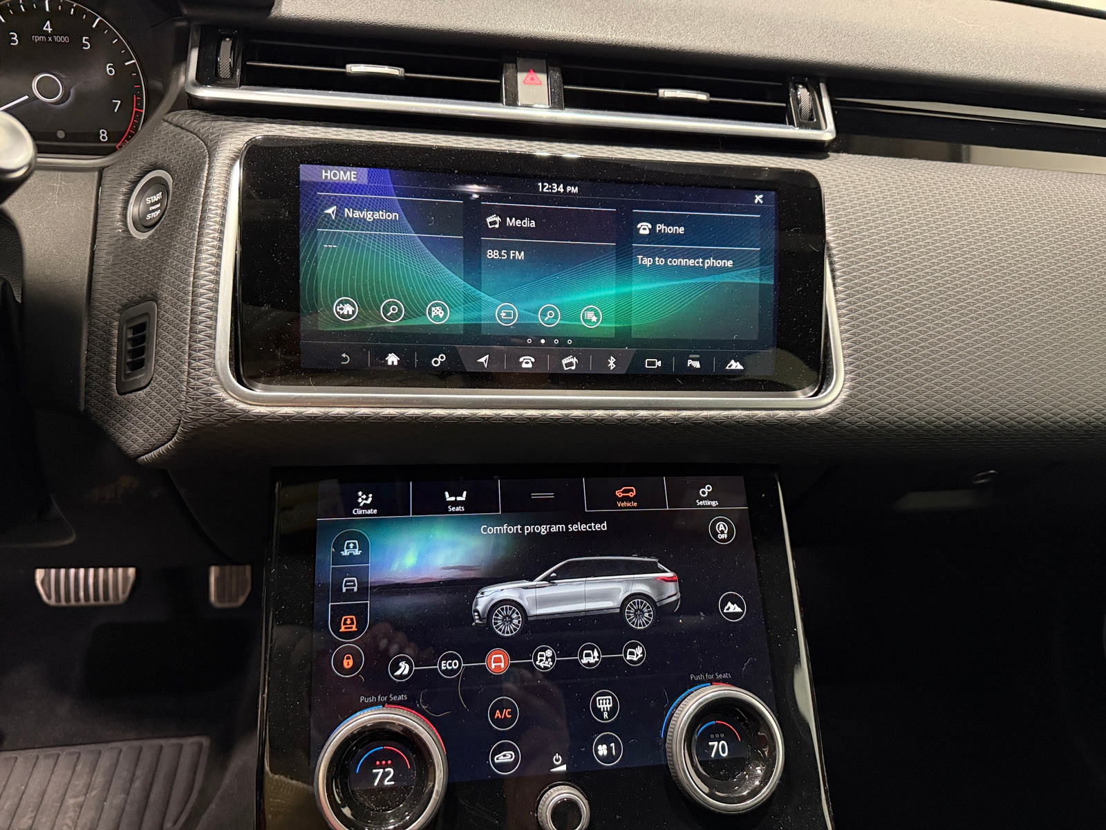 Thumbnail: 2020 Land Rover Range Rover Velar - 3