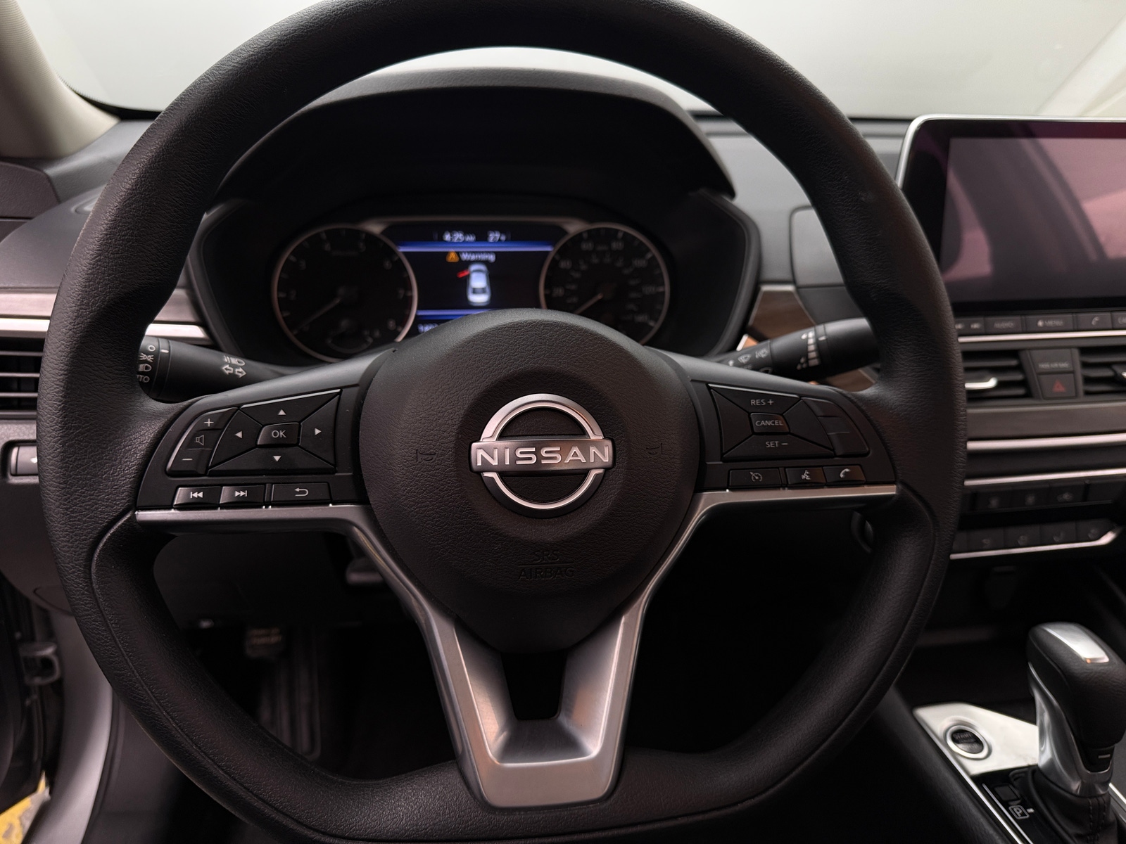 Thumbnail: 2025 Nissan Altima - 5