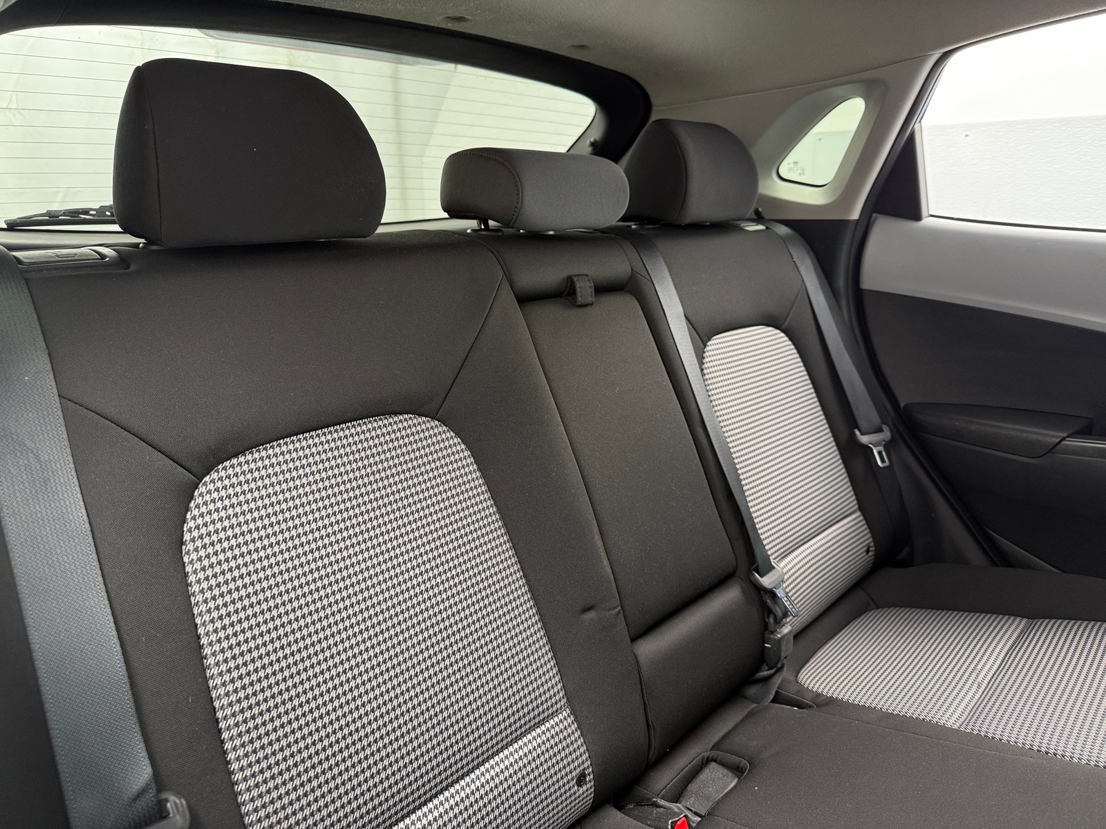 Thumbnail: 2020 Hyundai Kona - 6