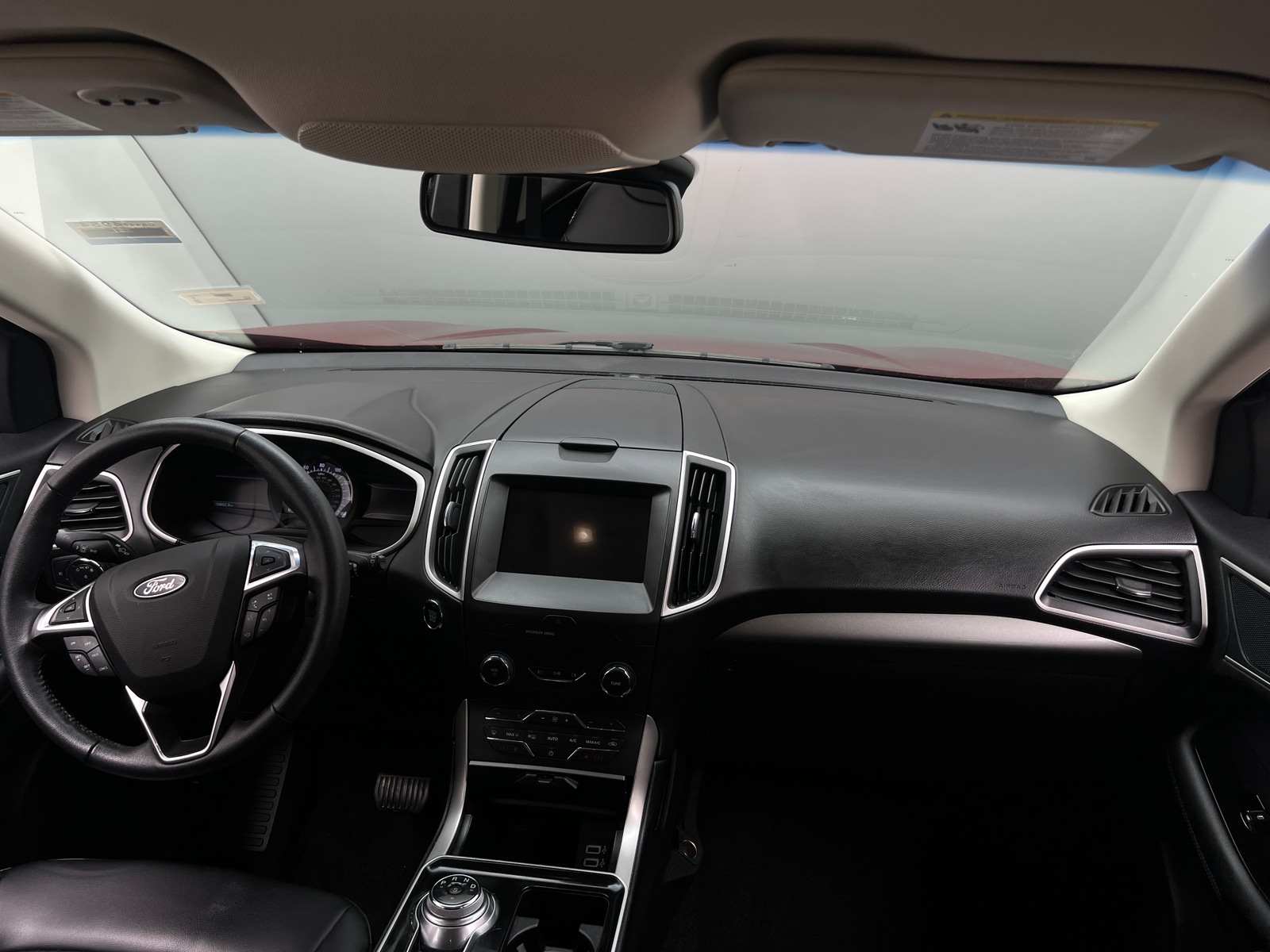 Thumbnail: 2019 Ford Edge - 3