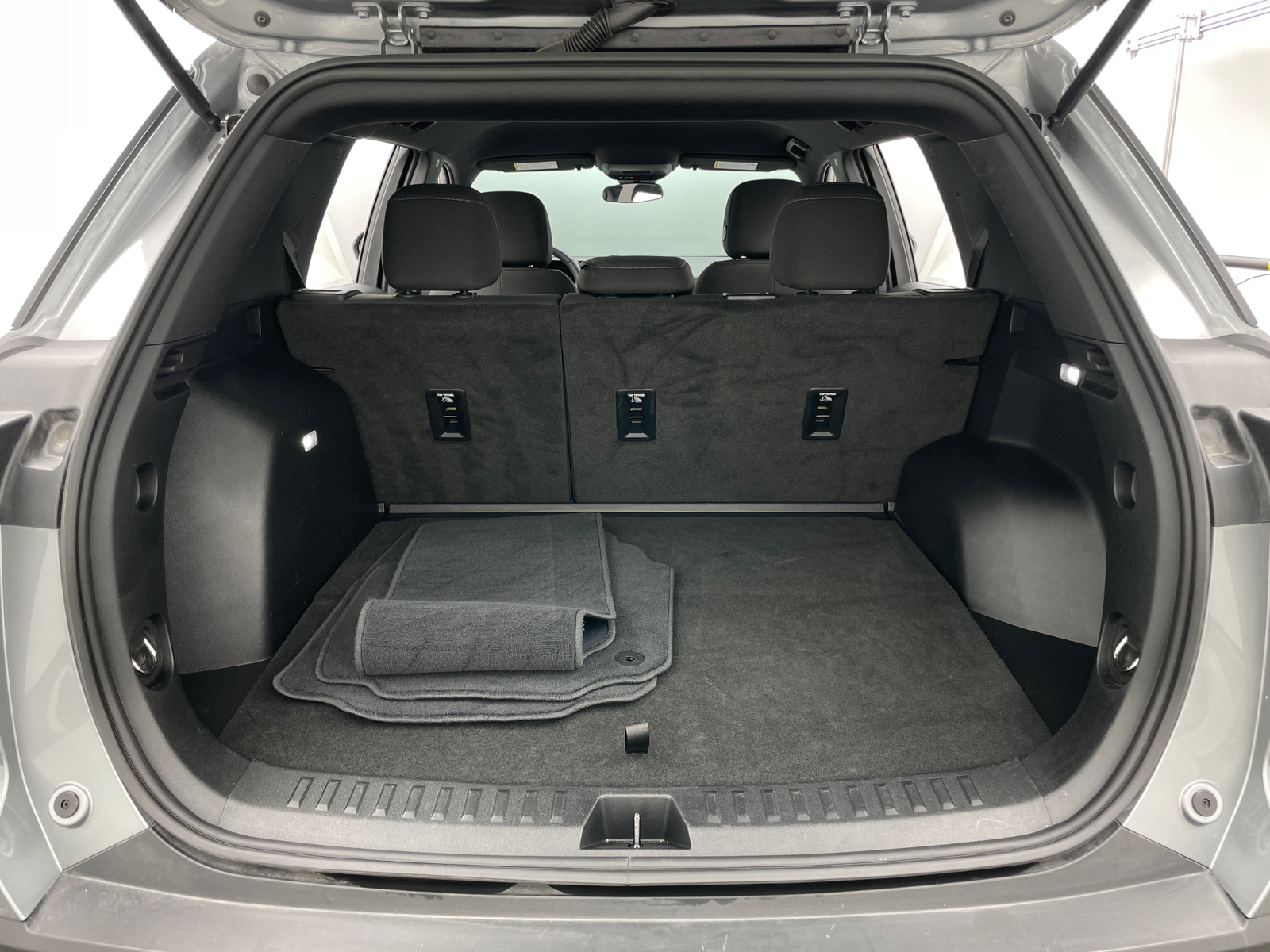 Thumbnail: 2025 Chevrolet Equinox - 7