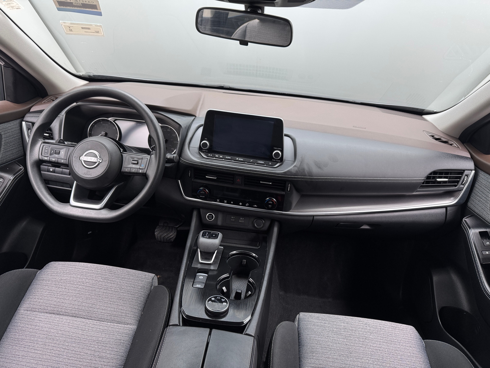 Thumbnail: 2023 Nissan Rogue - 3