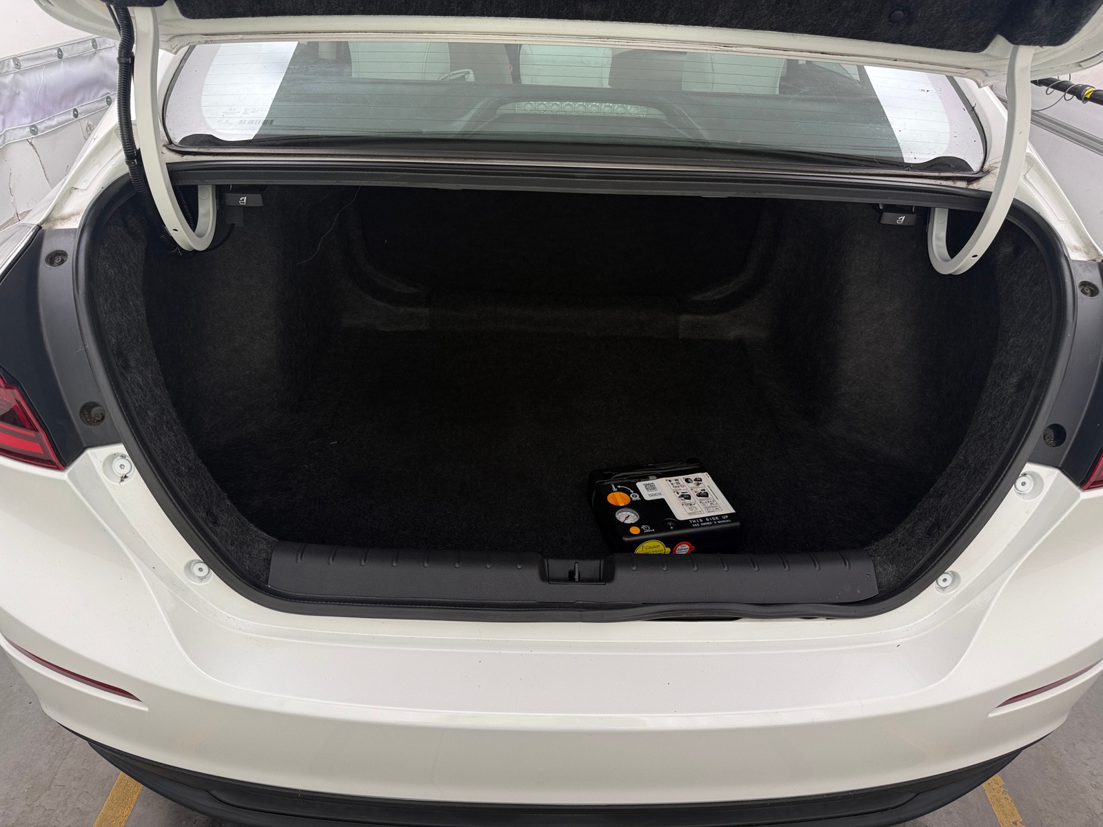 Thumbnail: 2019 Honda Insight - 7