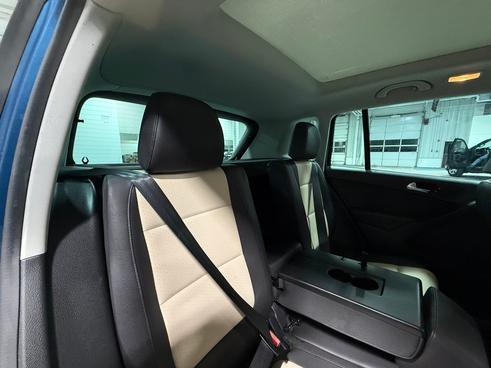 Thumbnail: 2017 Volkswagen Tiguan - 5