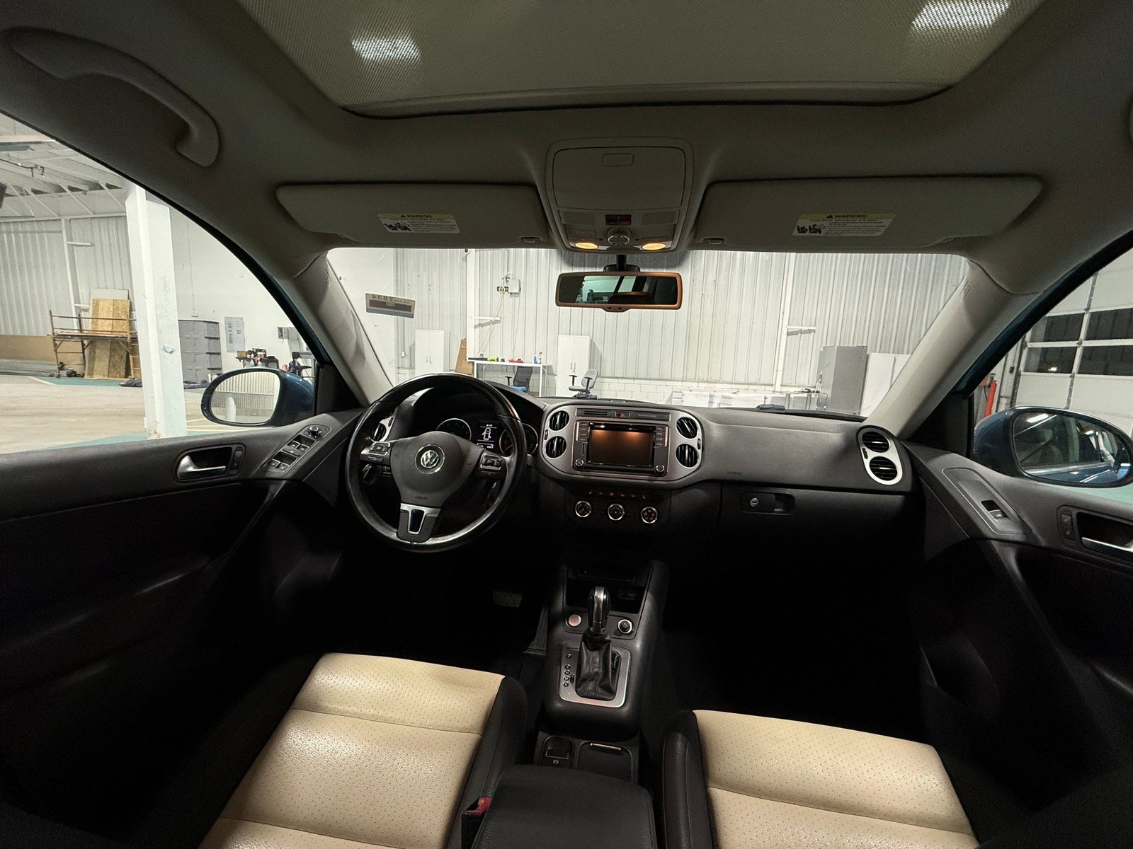 Thumbnail: 2017 Volkswagen Tiguan - 2