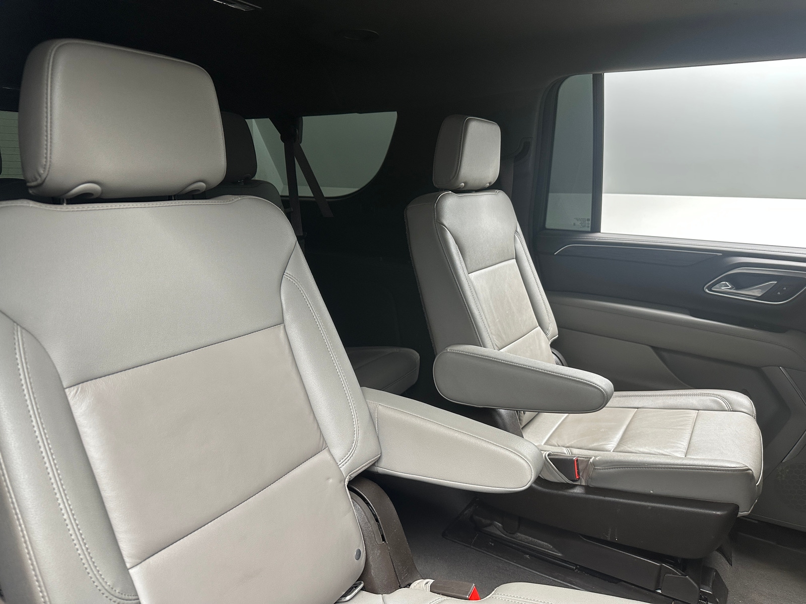 Thumbnail: 2021 Chevrolet Suburban - 5