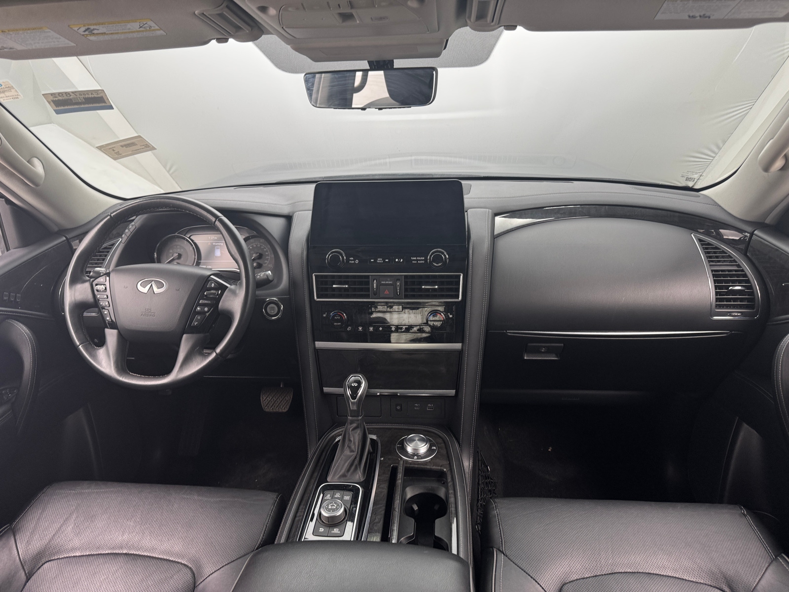 Thumbnail: 2023 INFINITI QX80 - 2