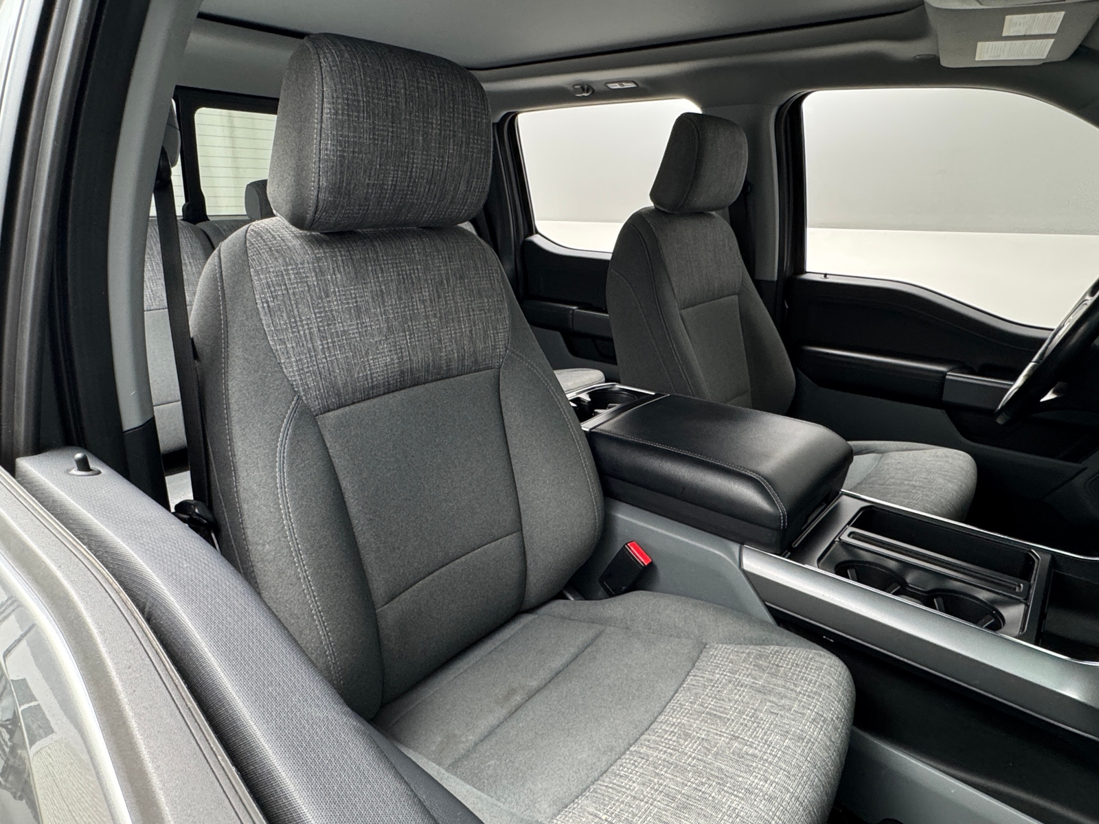 Thumbnail: 2022 Ford Econoline - 2