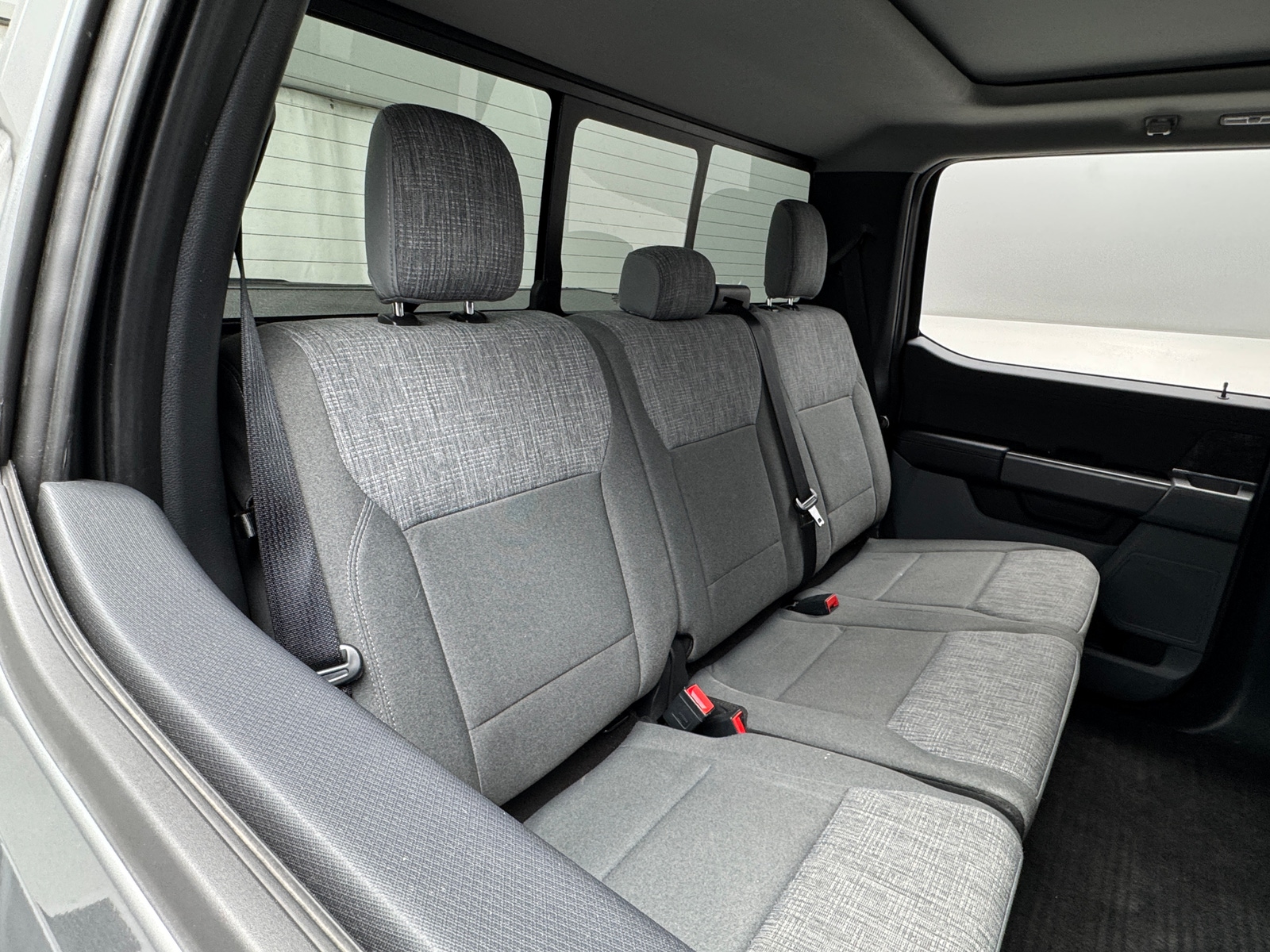 Thumbnail: 2022 Ford Econoline - 6