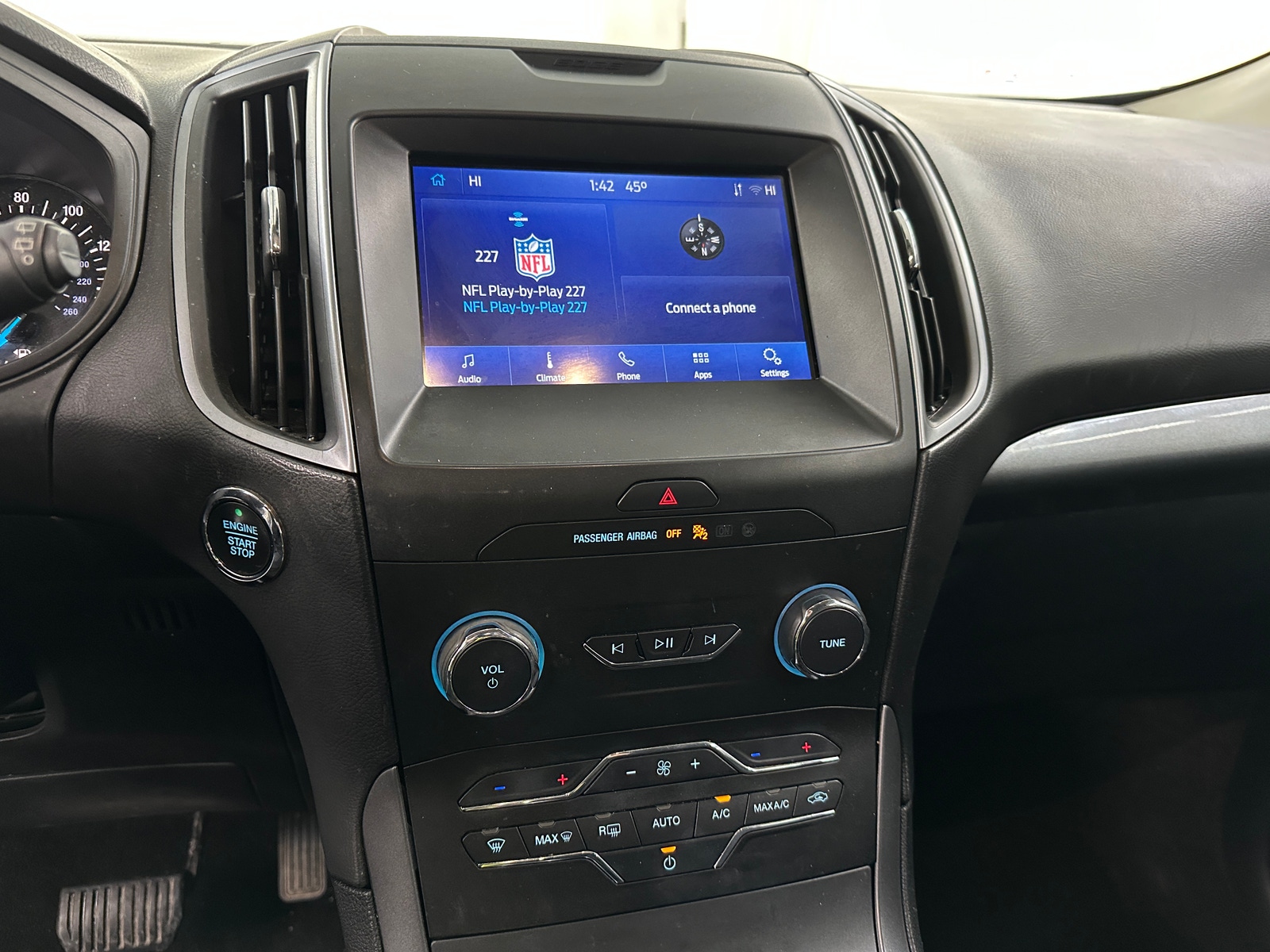 Thumbnail: 2020 Ford Edge - 4