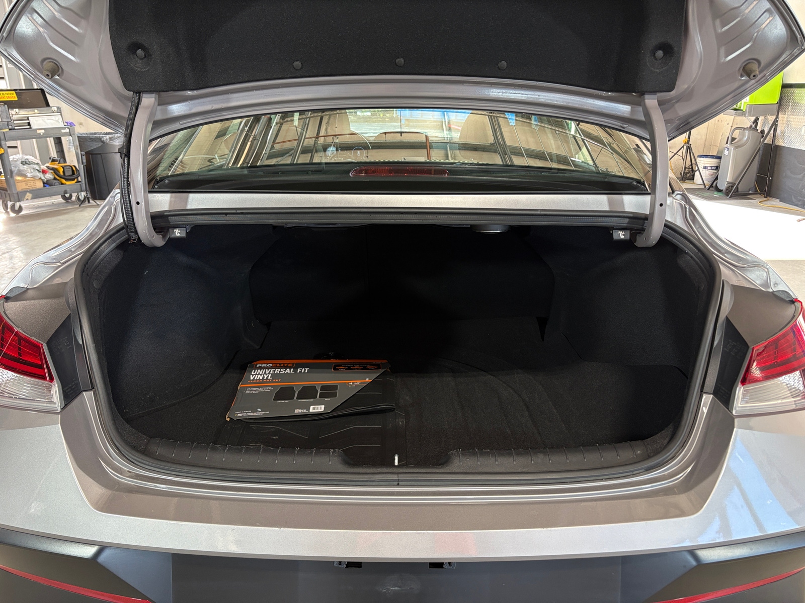 Thumbnail: 2025 Hyundai Elantra - 6