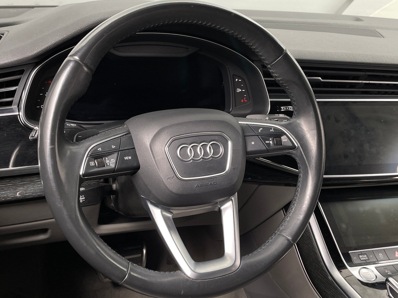 Thumbnail: 2020 Audi Q7 - 4