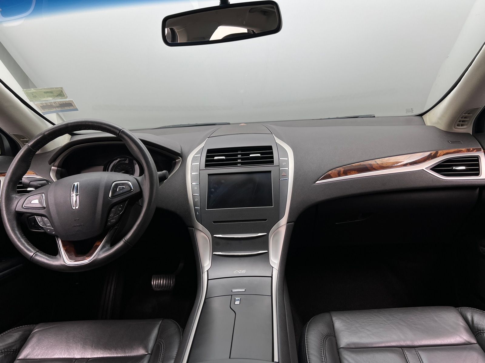 Thumbnail: 2014 Lincoln MKZ - 2