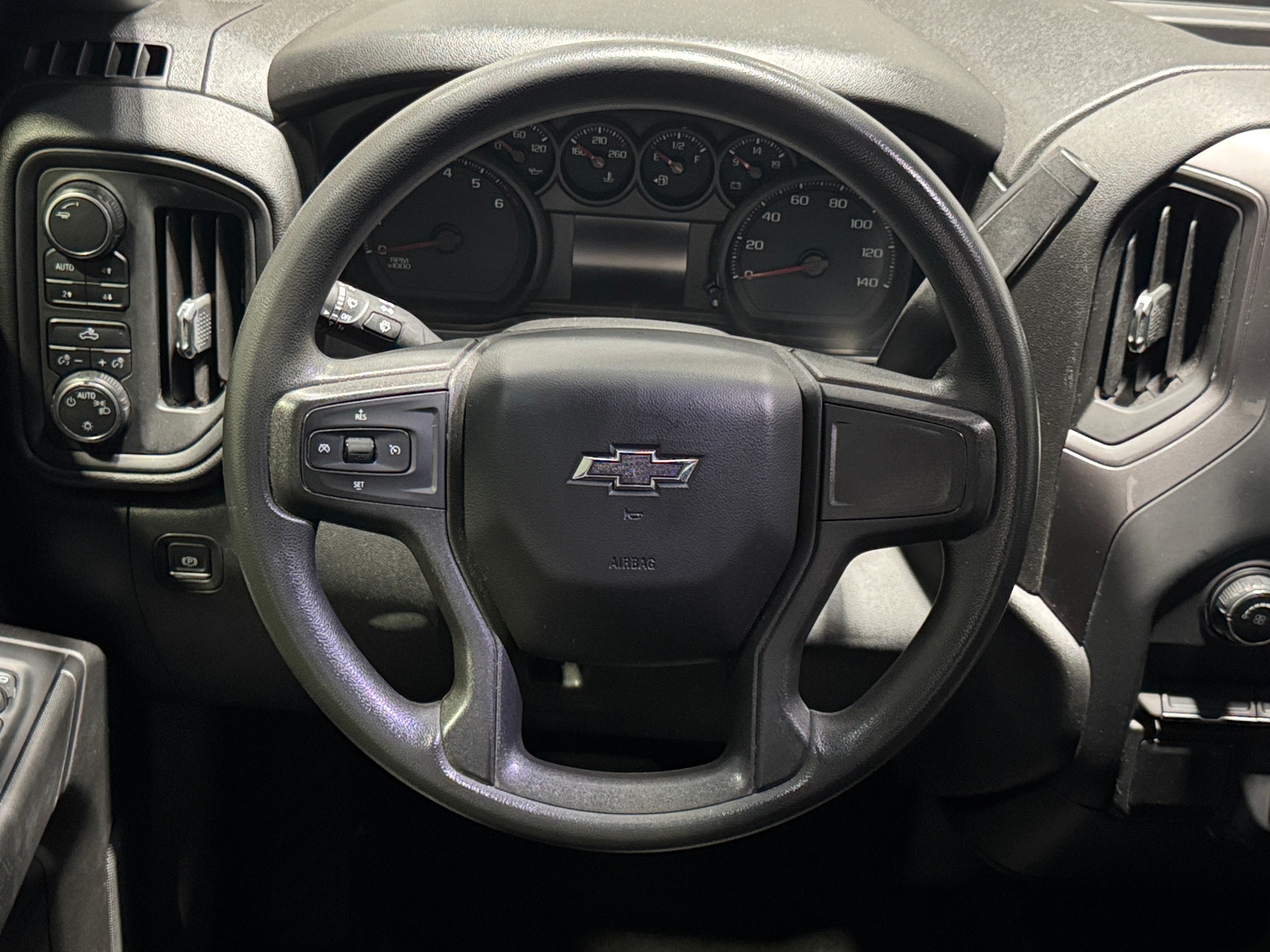 Thumbnail: 2019 Chevrolet Silverado 1500 - 5