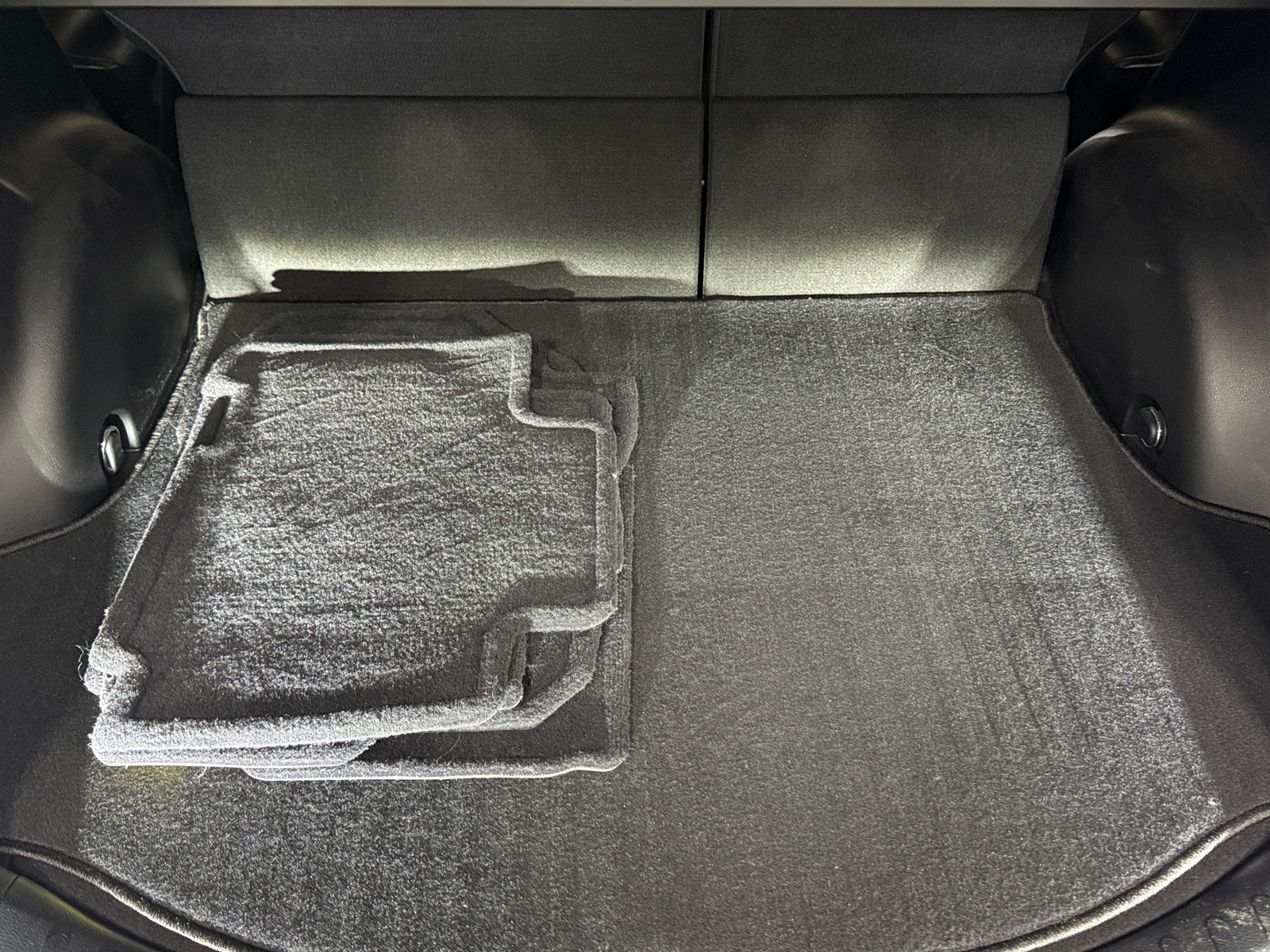 Thumbnail: 2018 Toyota RAV4 - 7