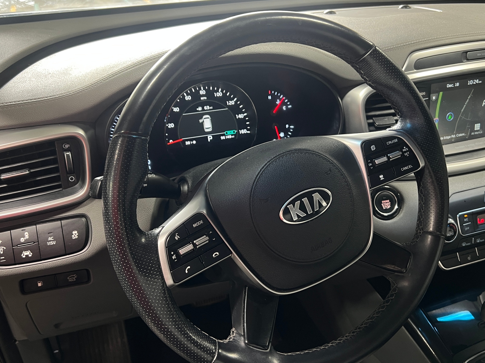 Thumbnail: 2019 Kia Sorento - 4