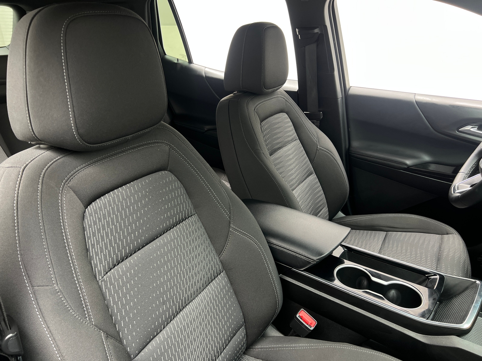 Thumbnail: 2025 Chevrolet Equinox - 2