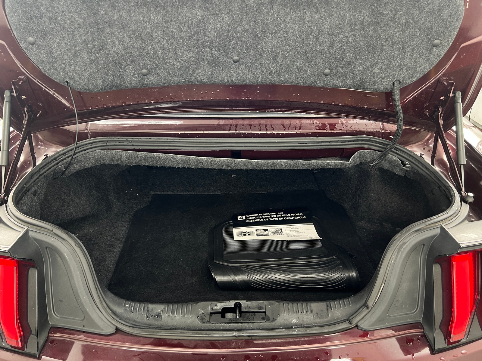 Thumbnail: 2018 Ford Mustang - 7