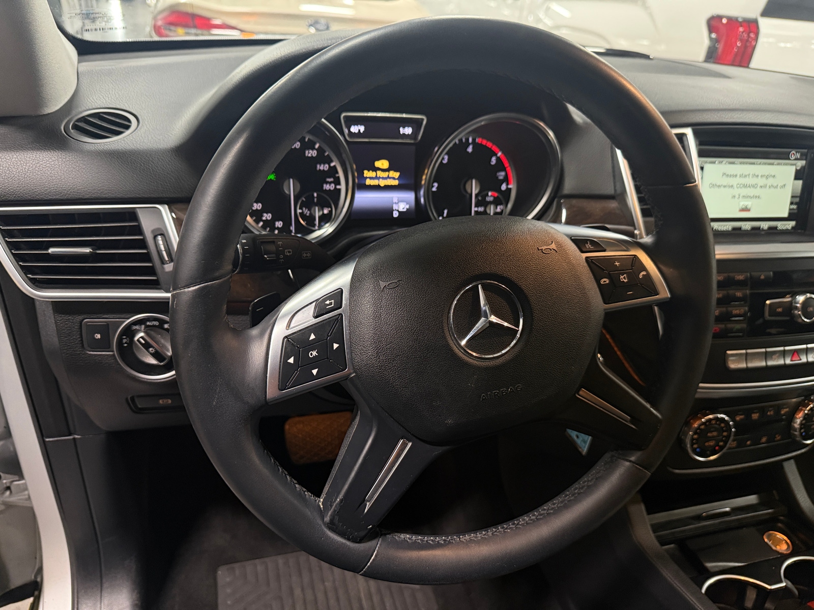 Thumbnail: 2015 Mercedes-Benz M-Class - 4