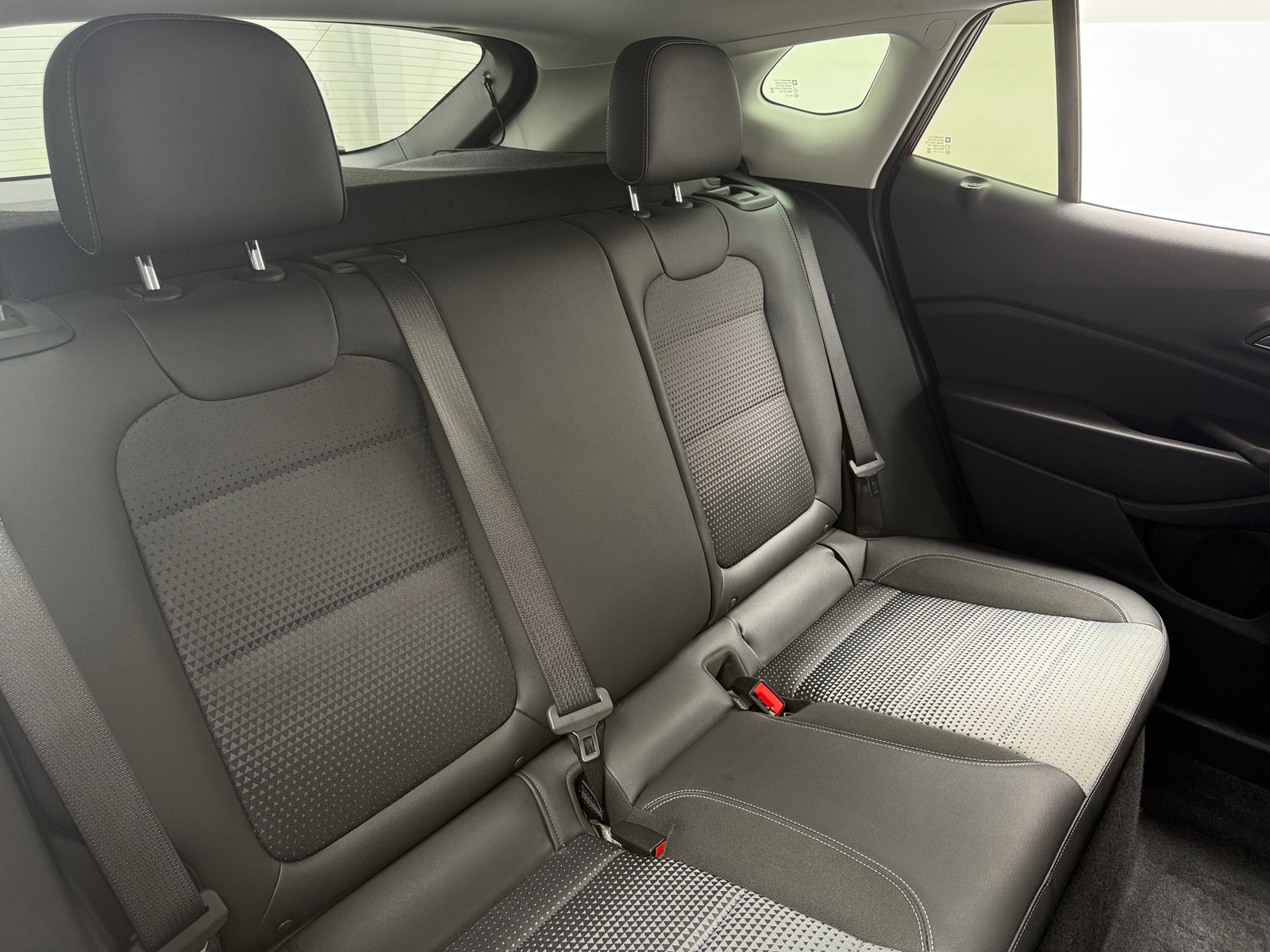 Thumbnail: 2025 Chevrolet Trax - 6