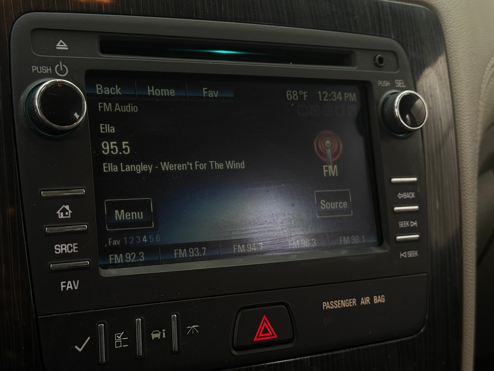 Thumbnail: 2017 Chevrolet Traverse - 4